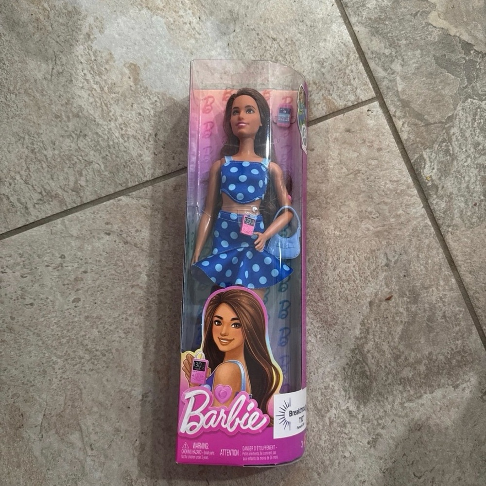 Barbie Fashionistas Doll Barbie Doll with Type 1 Diabetes in Polka Dot Outfit